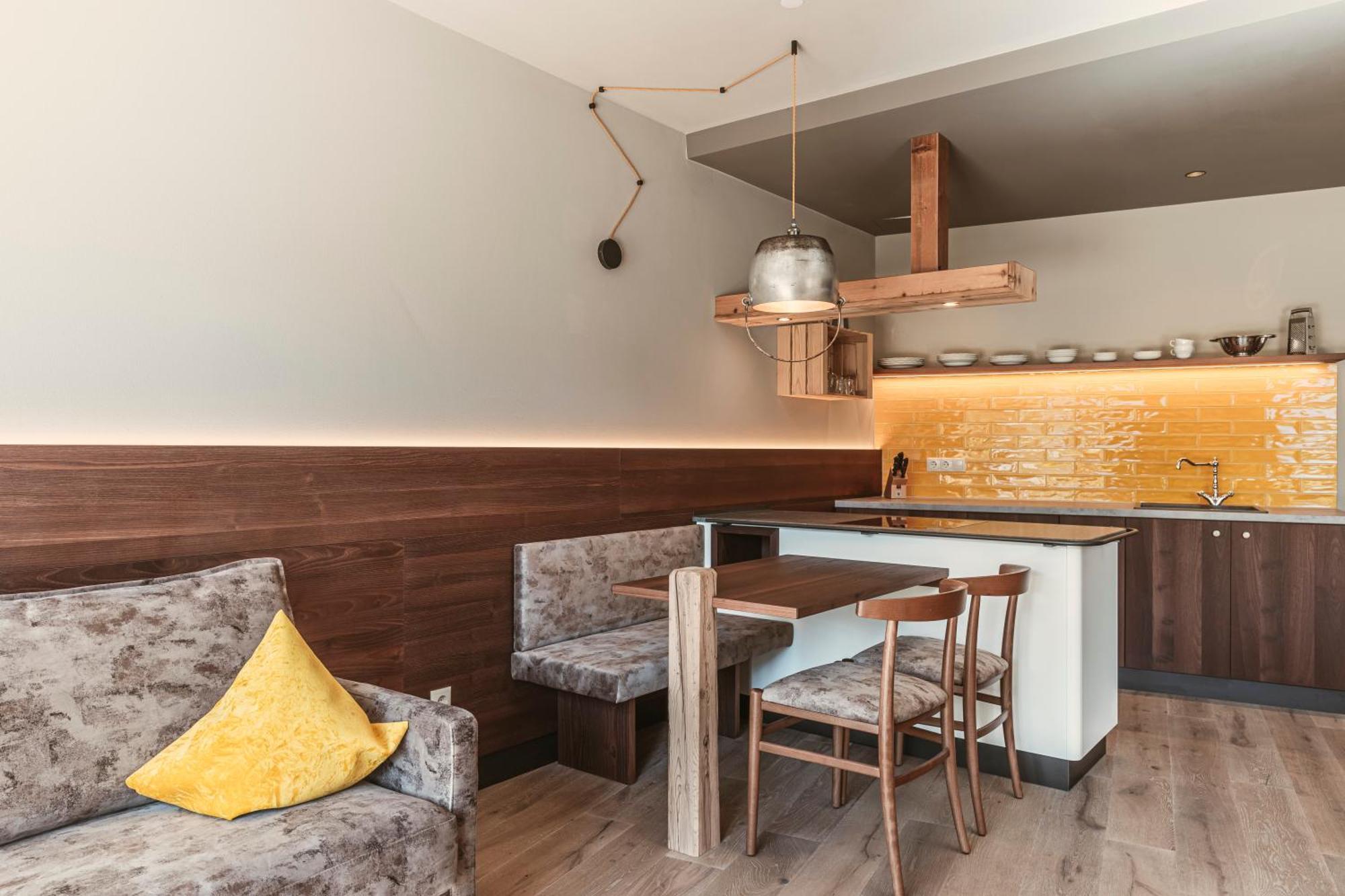 Hosler Aparthotel Мерано Екстериор снимка