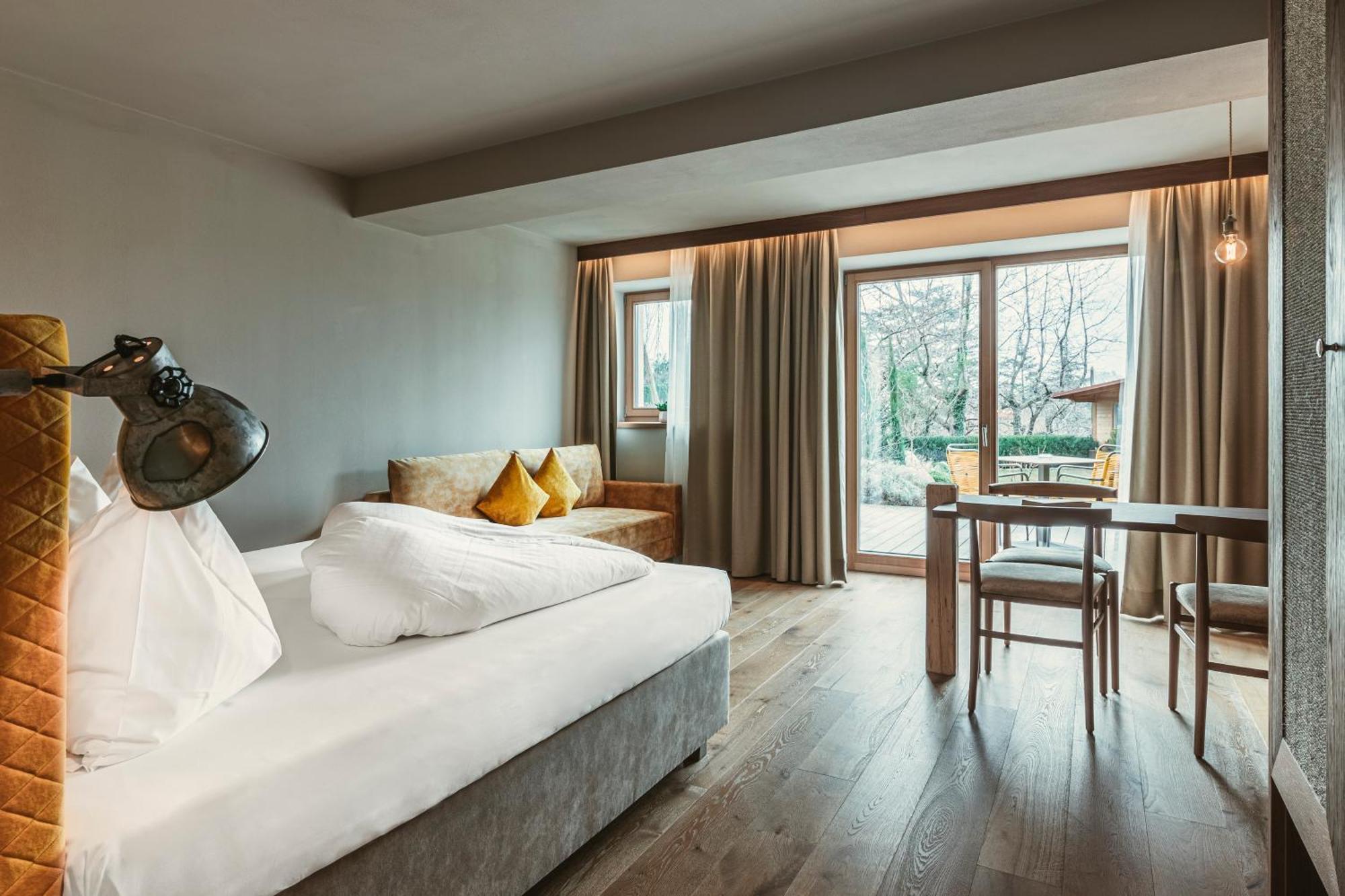 Hosler Aparthotel Мерано Екстериор снимка